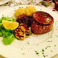 filetto di manzo alla griglia con porcini