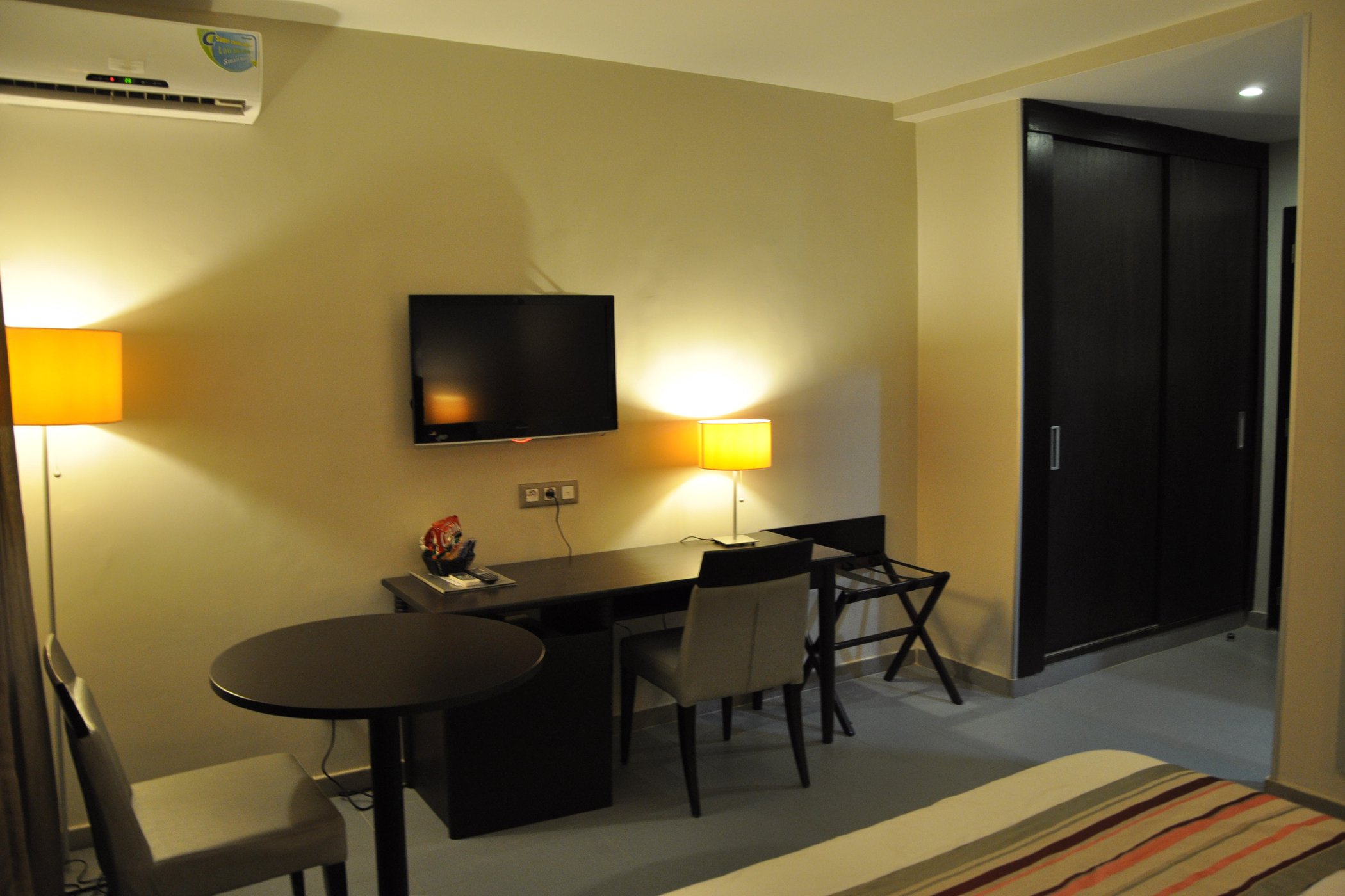 Hotel Farid by null