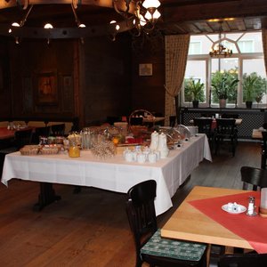 Breakfast at the Bierhotel