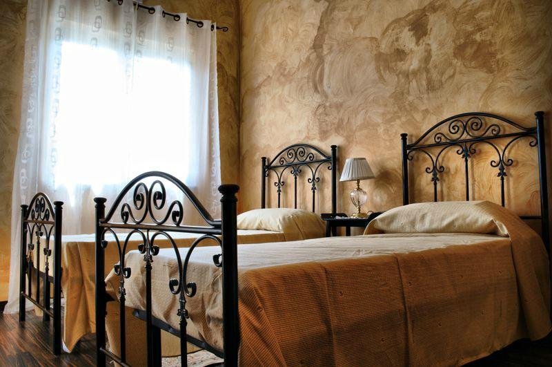 AL BALCONE DELLE DOLOMITI MONSERRAT - Prices & B&B Reviews ...