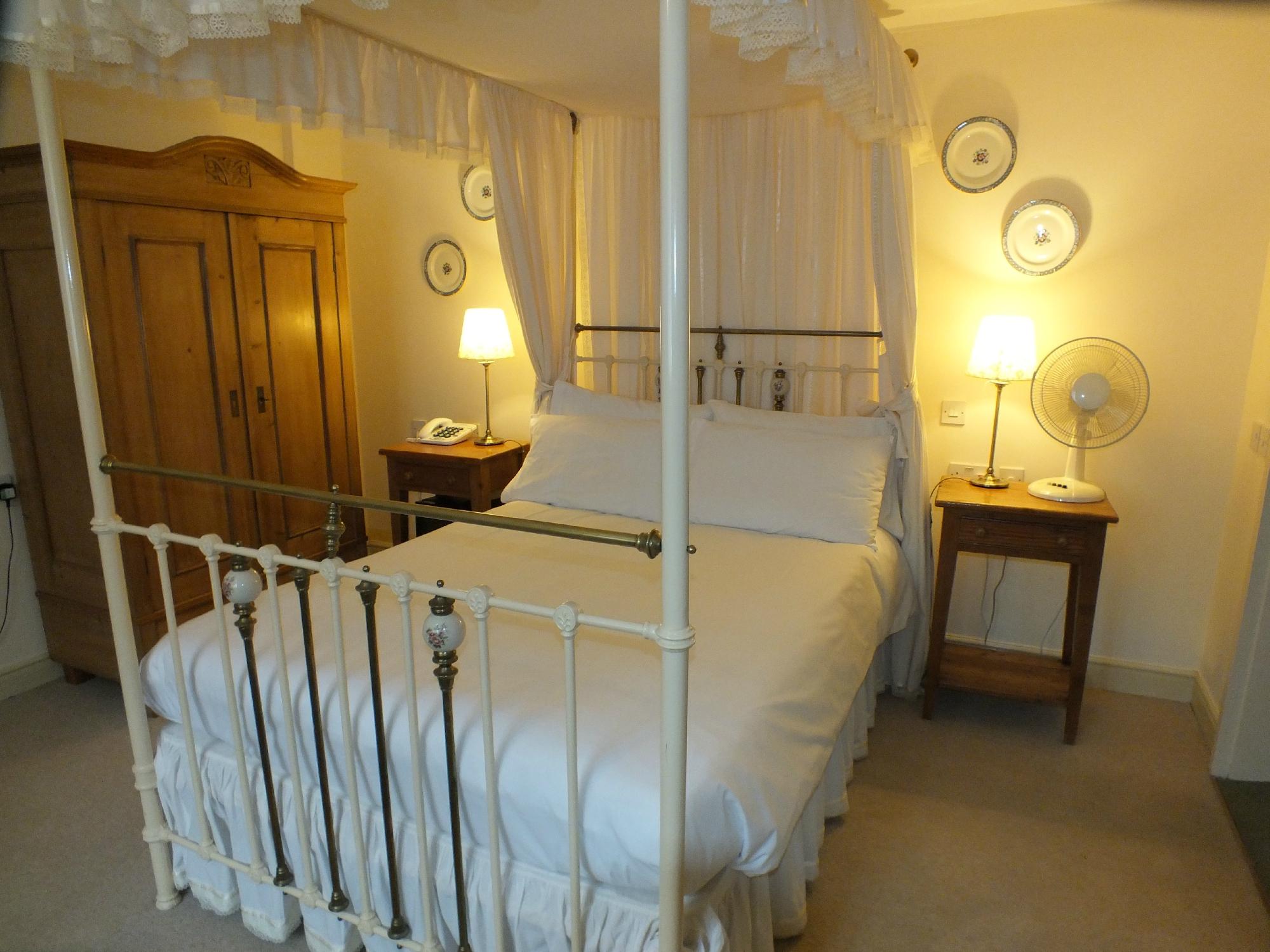 The Plough B&B Rooms: Pictures & Reviews - Tripadvisor