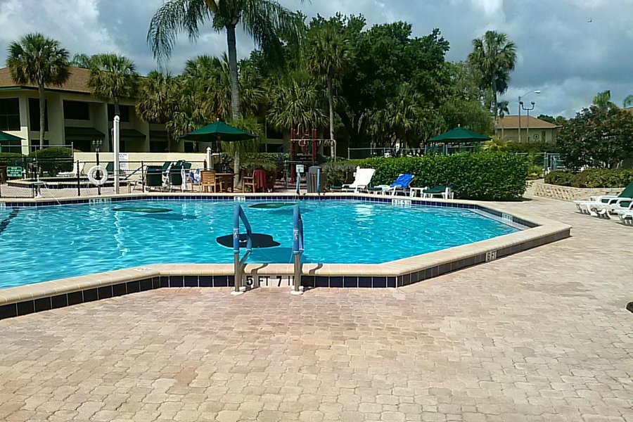 LEHIGH RESORT CLUB (Lehigh Acres) Resort Reviews, Photos, Rate