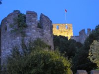 anatolian castle (anadolu hisari) in istanbul.historically known as guzelce  hisar(meaning proper castle) is a fortress located in anatolian (asian) si  Stock Photo - Alamy