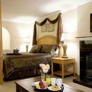 HoneyMoon Suite