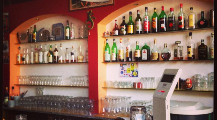 Interno