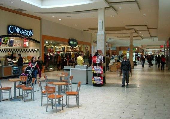 10 Best Shopping Malls in Toronto - Toronto's Most Popular Malls and  Department Stores – Go Guides