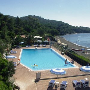 Hotel Capo Sud in Elba Island, image may contain: Sea, Outdoors, Nature, Land