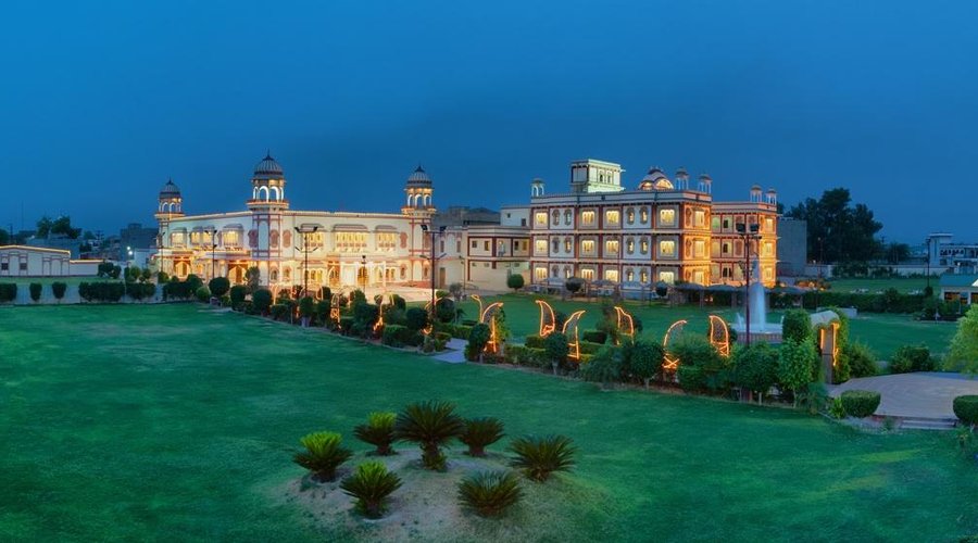 Rajvi palace