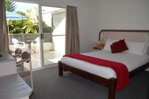 Room & Suite
