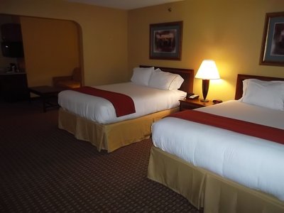 Hotel photo 10 of Holiday Inn Express & Suites Hazard, an IHG Hotel.