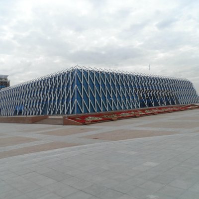 Дворец независимости