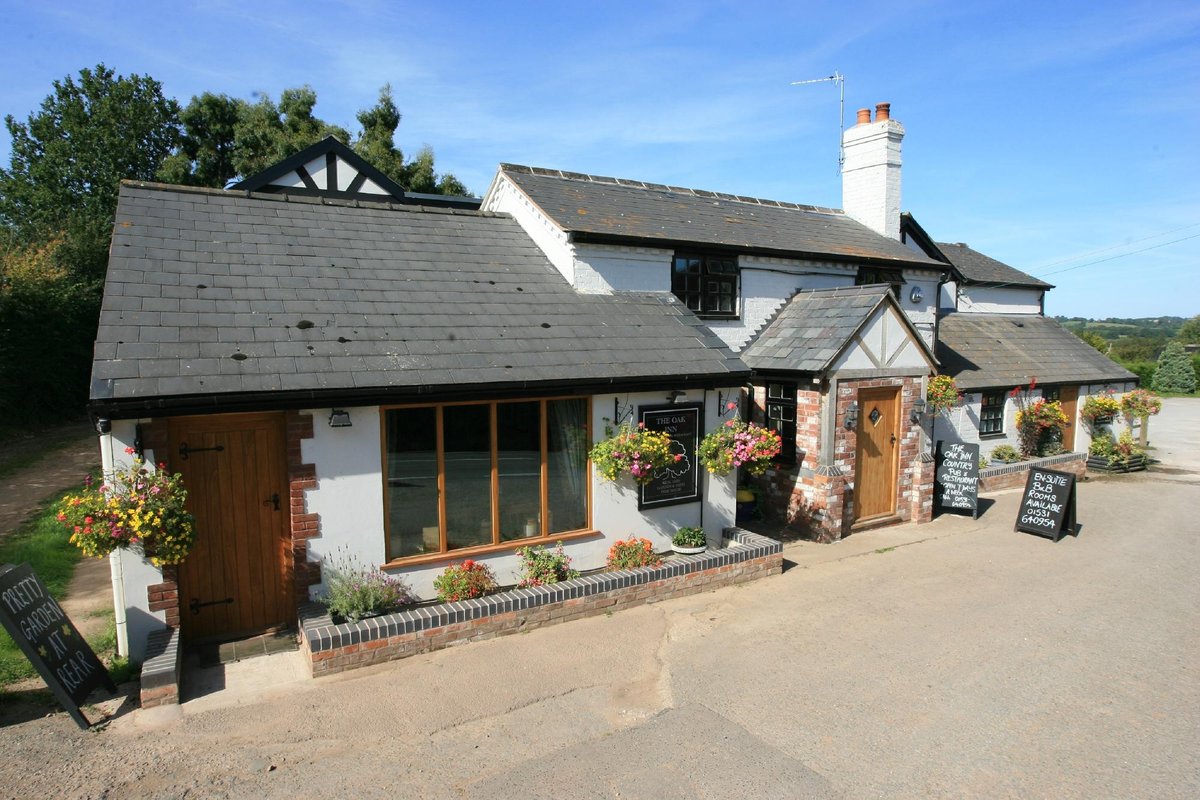 THE OAK INN STAPLOW, Ledbury - Updated 2024 Restaurant Reviews, Menu ...