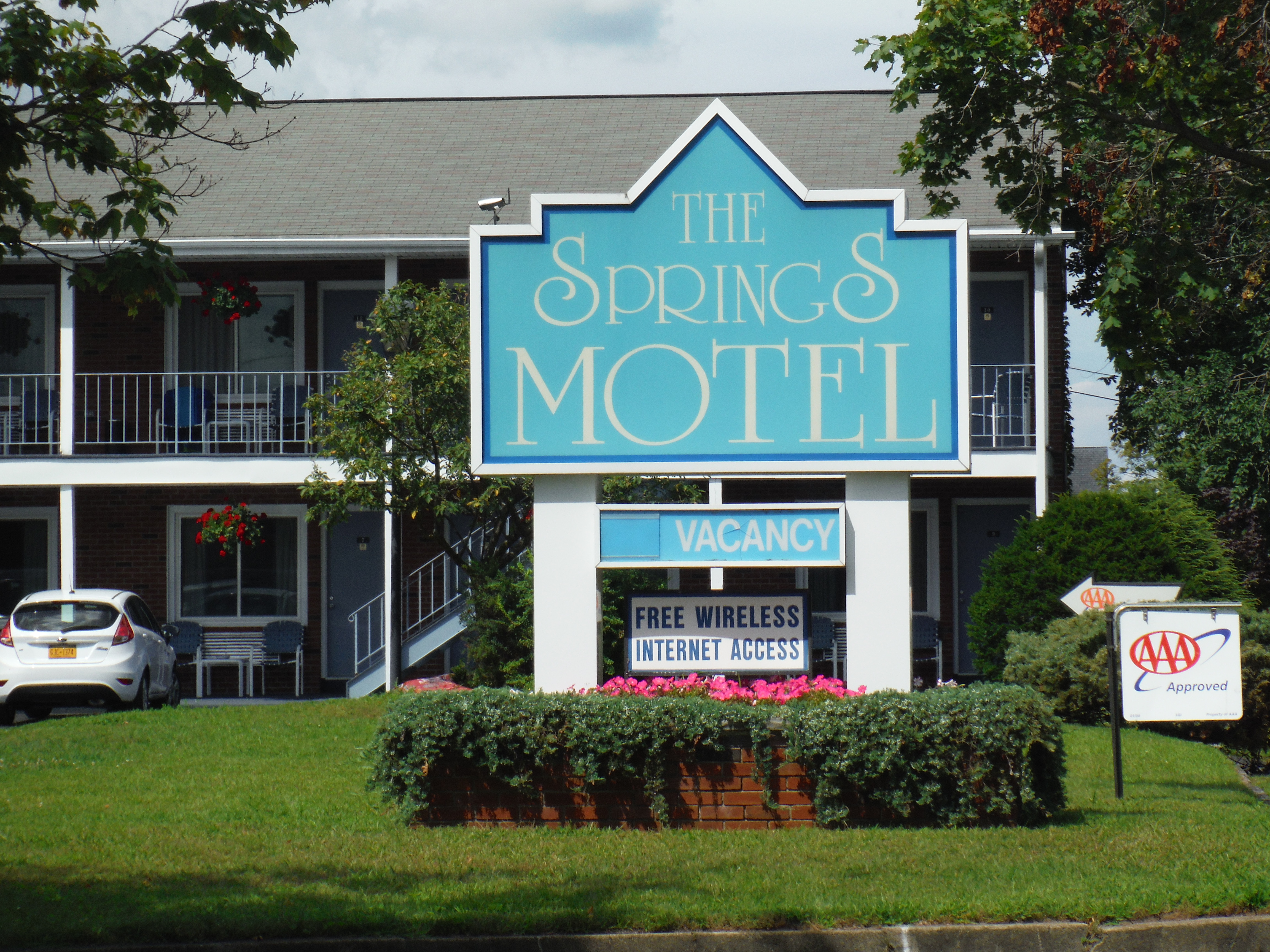 THE SPRINGS MOTEL Updated 2022 Prices Reviews Saratoga Springs NY   Sign 