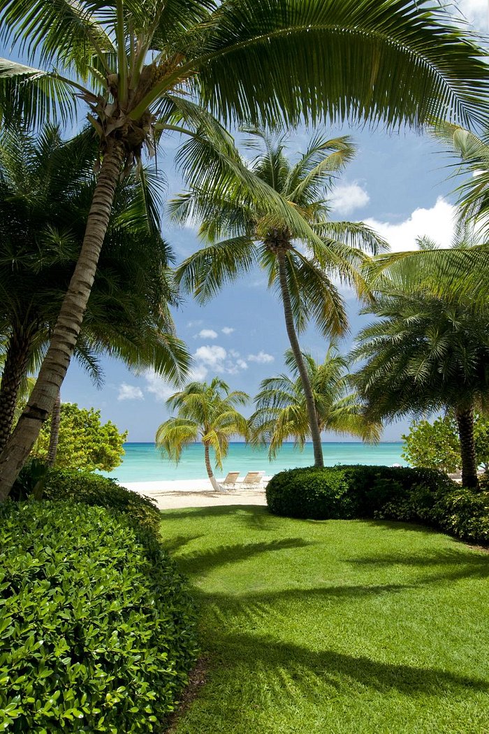 CARIBBEAN CLUB - Updated 2023 Prices & Hotel Reviews (Grand Cayman, Cayman  Islands)