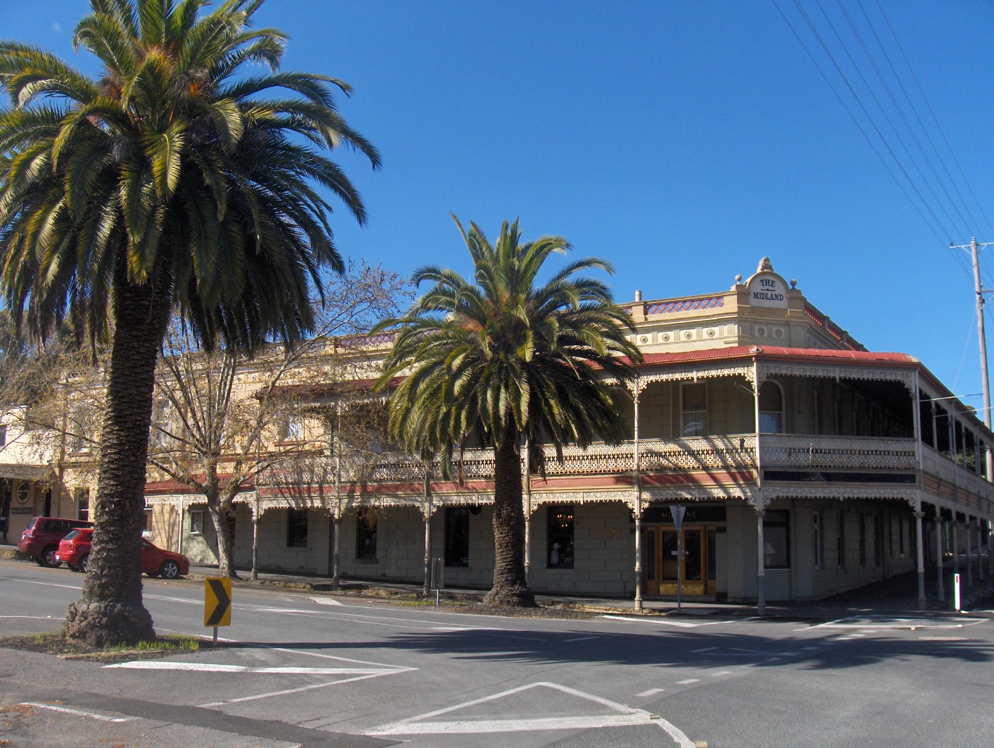 MIDLAND HOTEL CASTLEMAINE Reviews Victoria