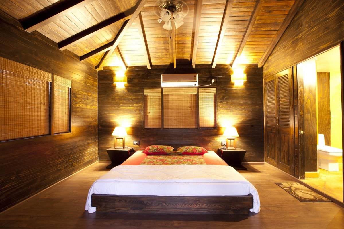 Wood village. Eco Woods Village Гоа. Эко отель в Индии. Woody Village отель. Дома отдыха  Ecowood.