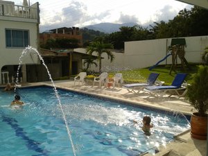 Piscina y playa