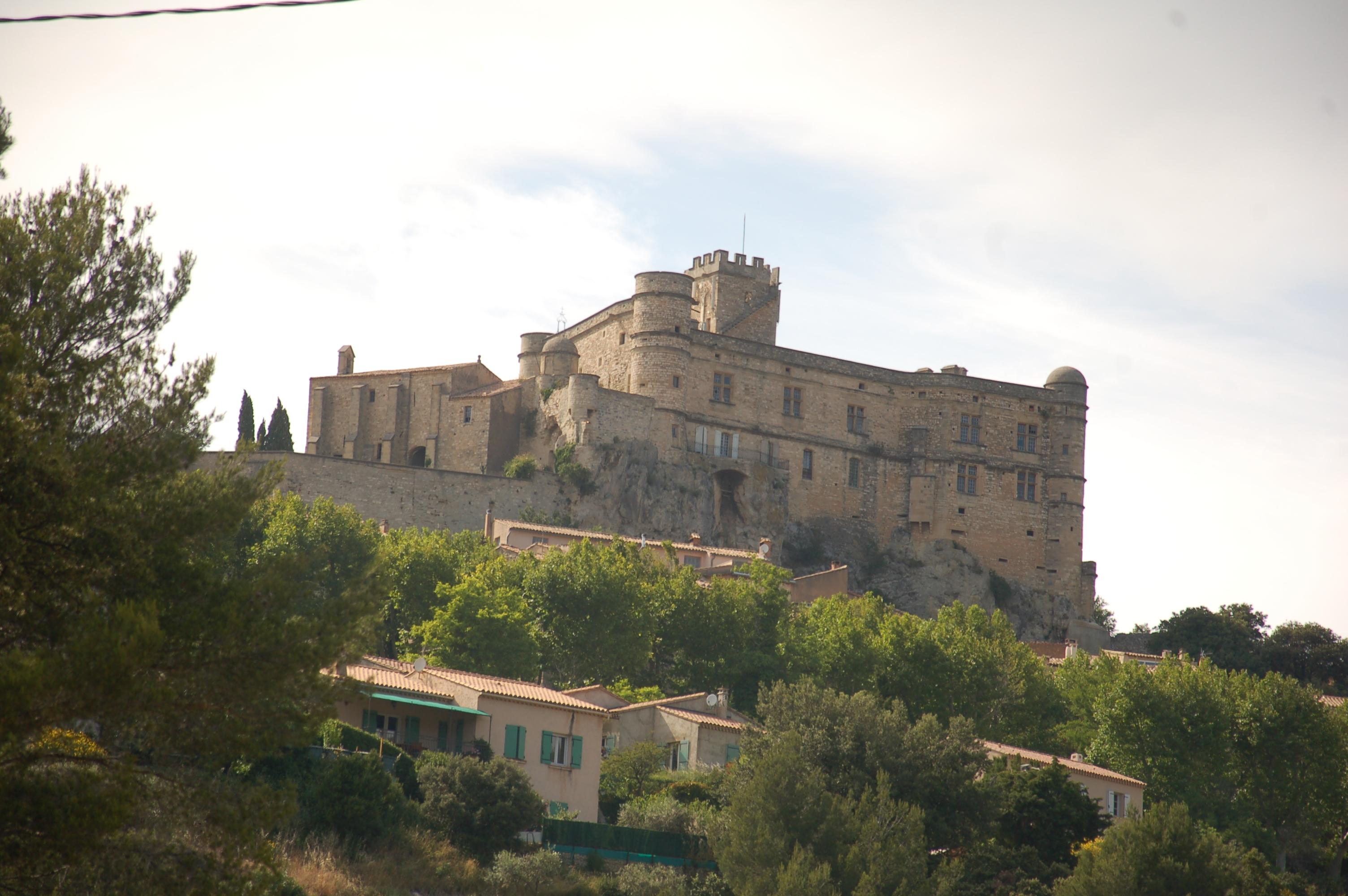 Chateau De Barroux (Le Barroux) - 2021 All You Need To Know BEFORE You ...