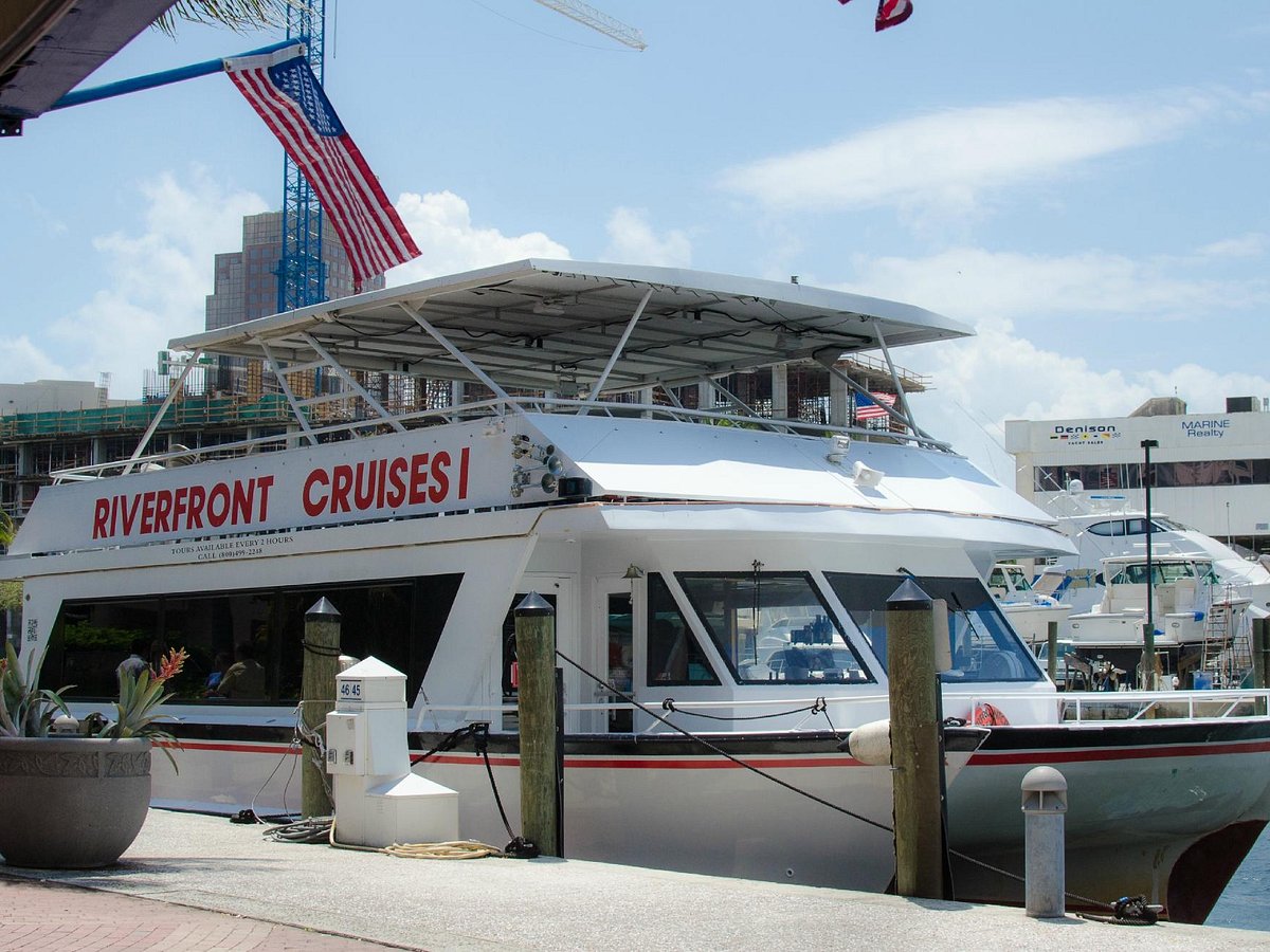 ✓ Groove Cruise  Fort Lauderdale FL