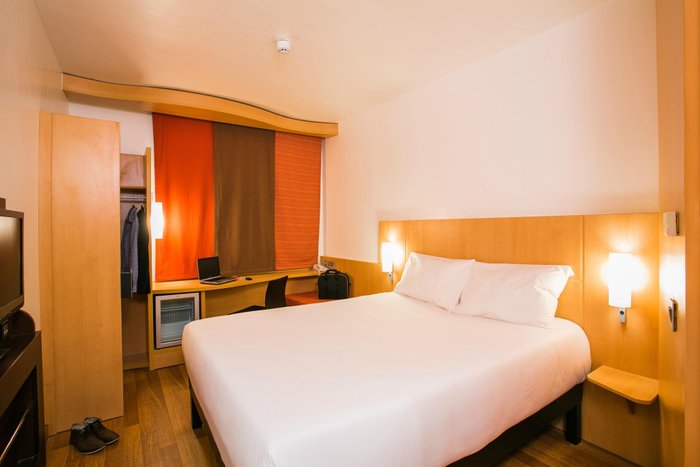 ibis hotel ikeja address in lagos