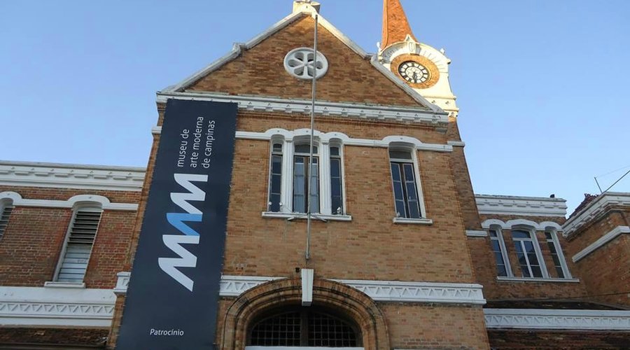Fachada da Estação Cultura