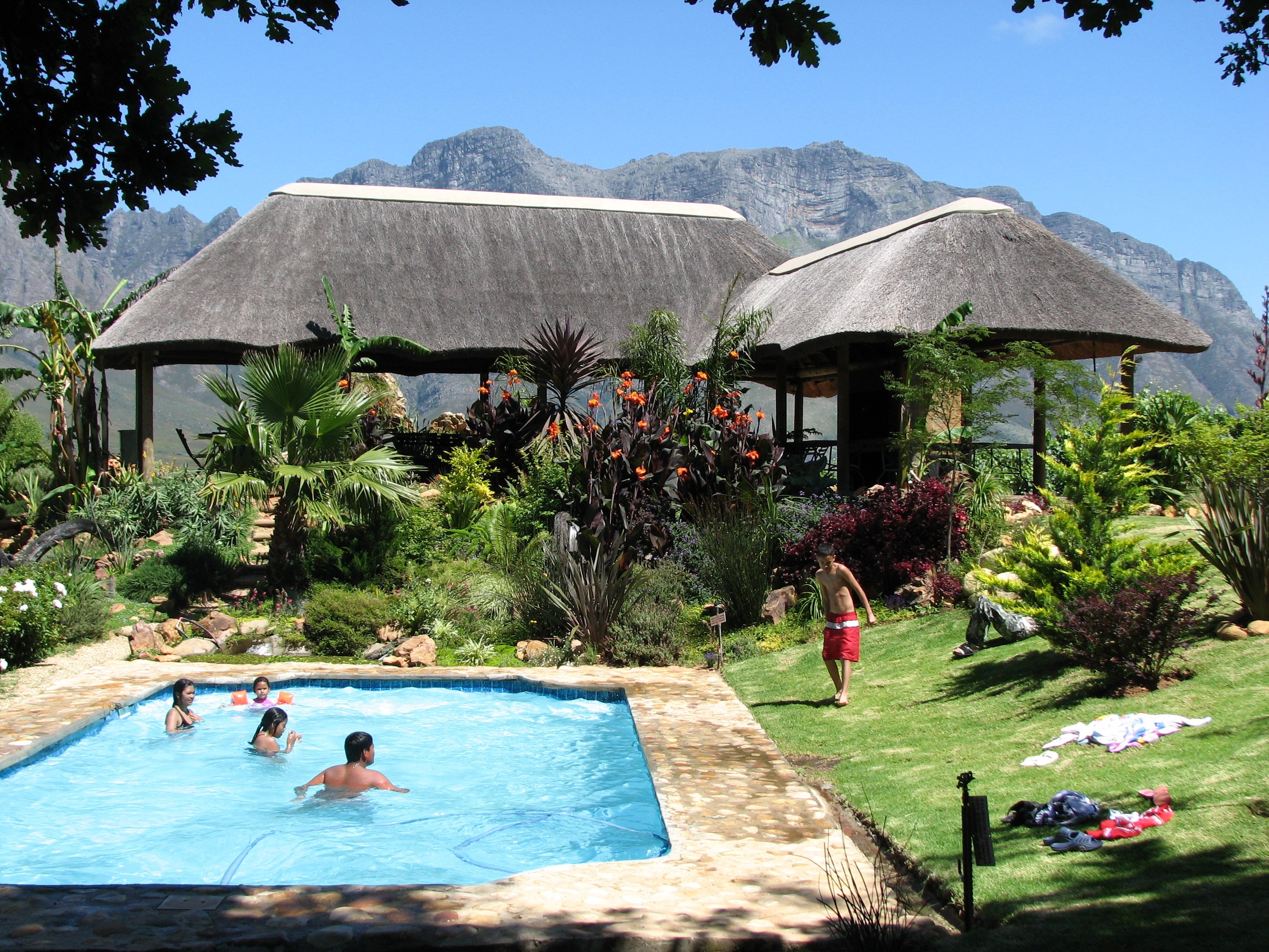 SLANGHOEK MOUNTAIN RESORT - Updated 2021 Prices, Cottage Reviews, And ...