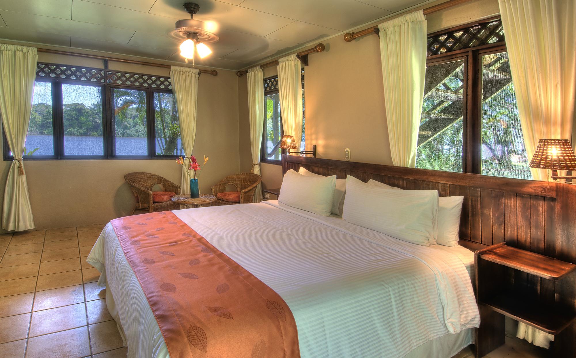 Hotel photo 37 of Tortuga Lodge & Gardens.