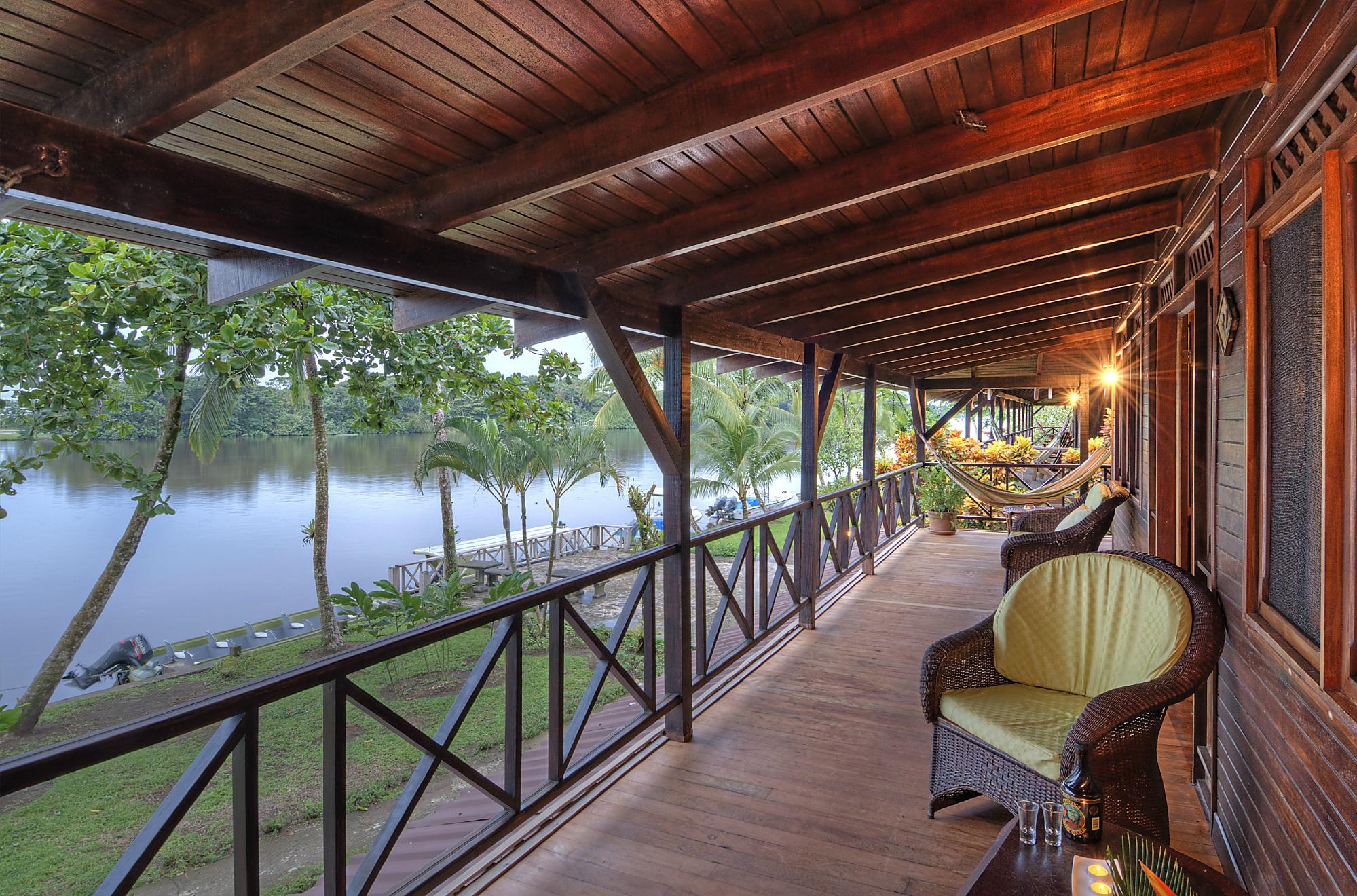 Hotel photo 33 of Tortuga Lodge & Gardens.
