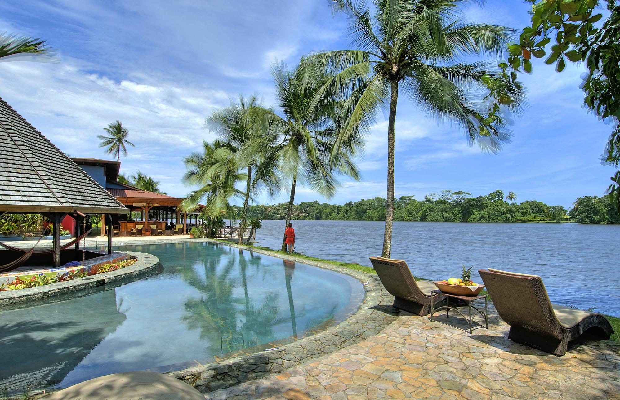 Hotel photo 90 of Tortuga Lodge & Gardens.