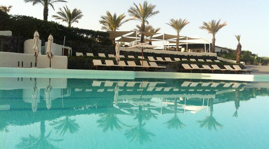 piscina di primo mattino
