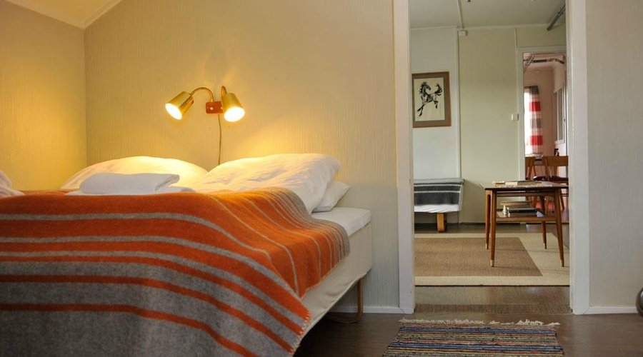 The appartment on the second floor has a double bed and a single bed