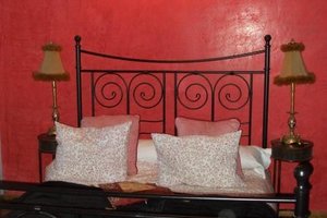 Room & Suite
