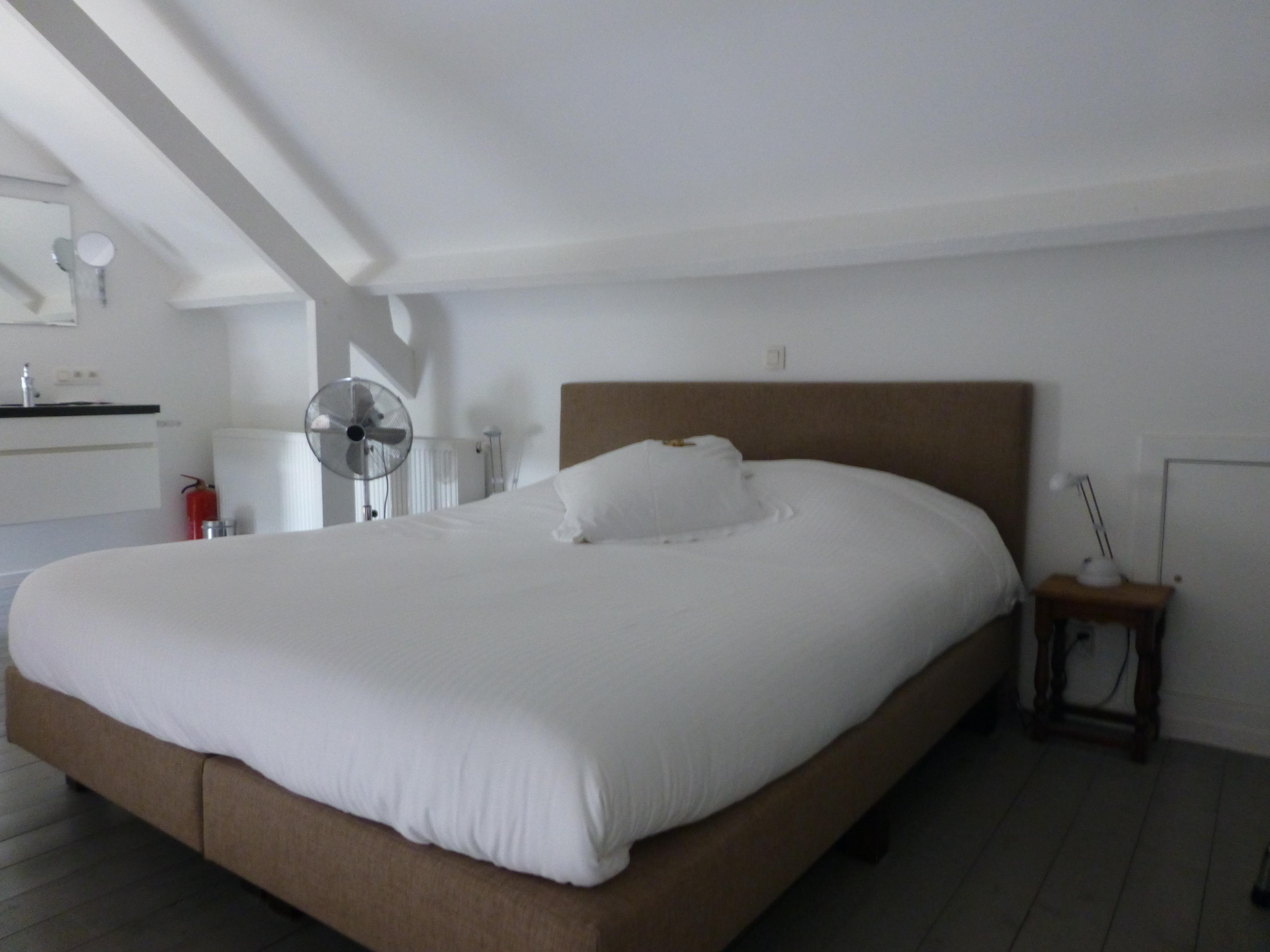 ELEVEN BED & BREAKFAST (AU$209): 2022 Prices & Reviews (Bruges, Belgium ...