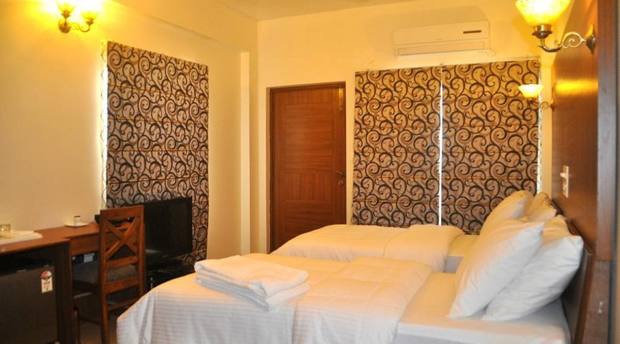 THE BHOPAL GRANDE - Prices & Condominium Reviews (India)