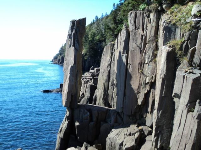 balancing rock new brunswick