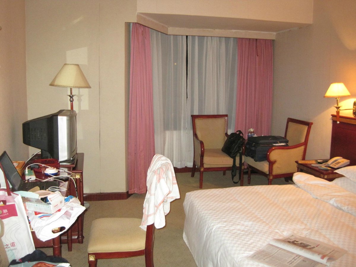 Dongyue hotel reviews guangzhou china 