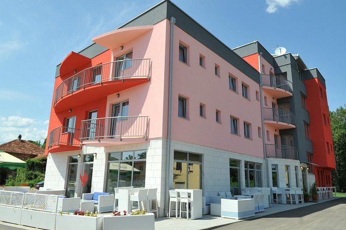 호텔 이본나 메주고리예 (Hotel Ivona, Medjugorje) - 호텔 리뷰 & 가격 비교 호텔 이본나 메주고리예 (Hotel Ivona, Medjugorje) - 호텔 리뷰 & 가격 비교