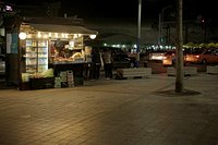 A Pinoy in Korea: At Dongdaemun's NamPyeongHwa Market, It's Bags! Bags! Bags !