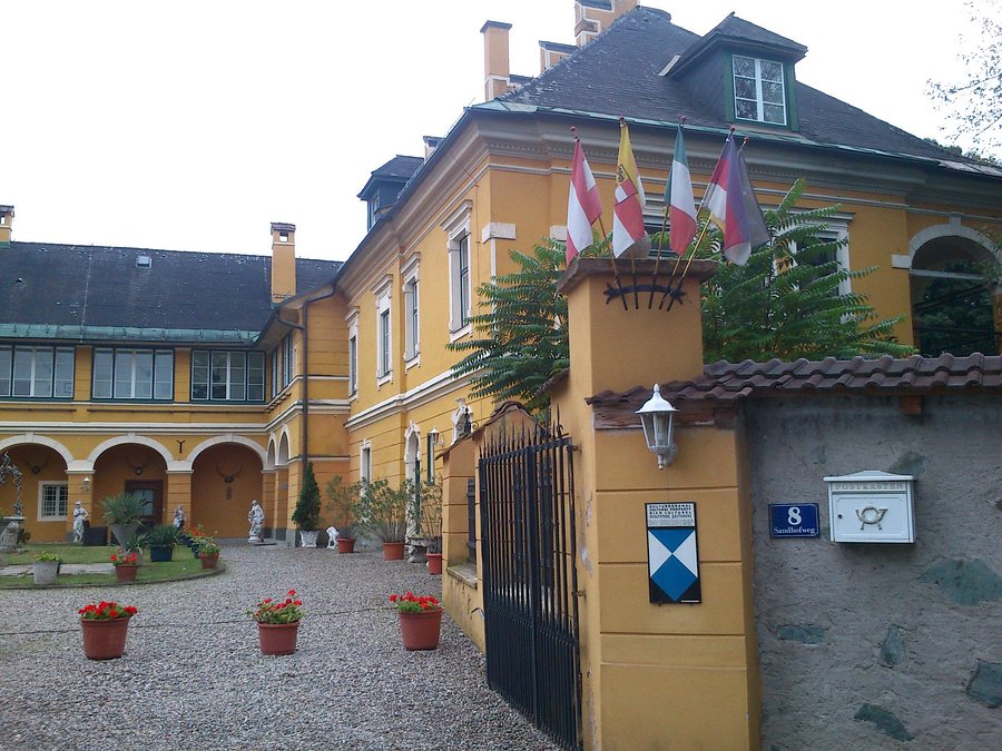 SCHLOSSHOTEL ST GEORGEN  Hotel Reviews & Photos (Klagenfurt, Austria