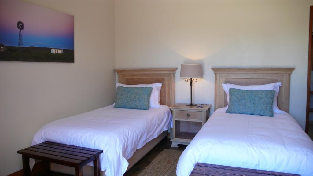 Hotel photo 1 of Honeylocust.