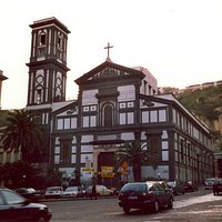 CHIESA DI PIEDIGROTTA A MERGELLINA.