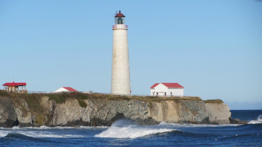 phare du cap des rosiers