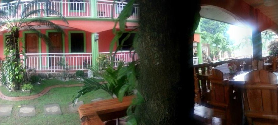 Hotel & Grounds