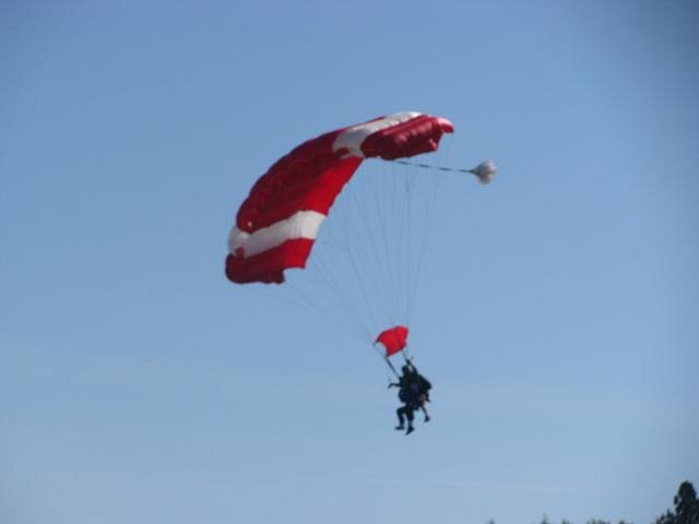 Skydive Oregon Inc image
