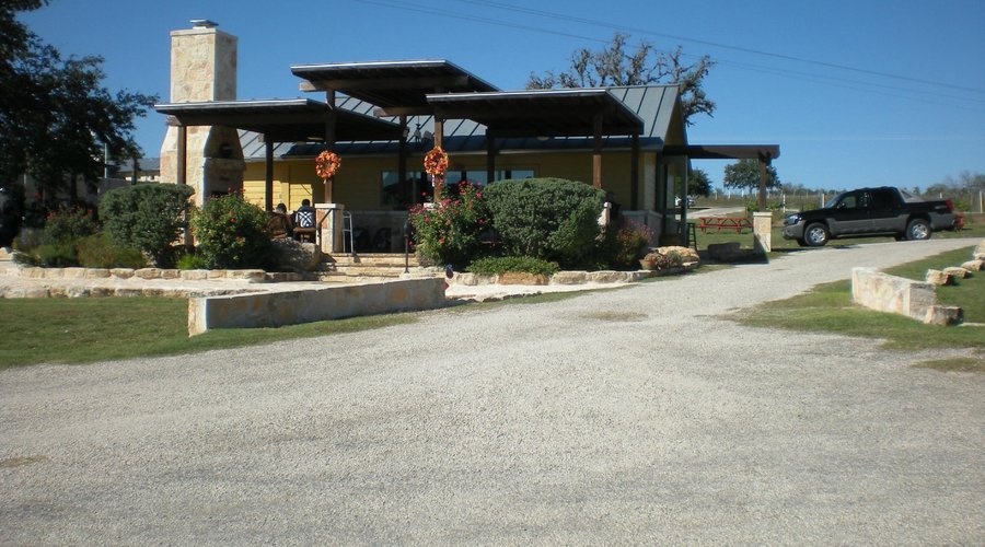 Bending Branch Tasting Room