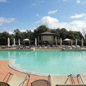 gorgeous pool area