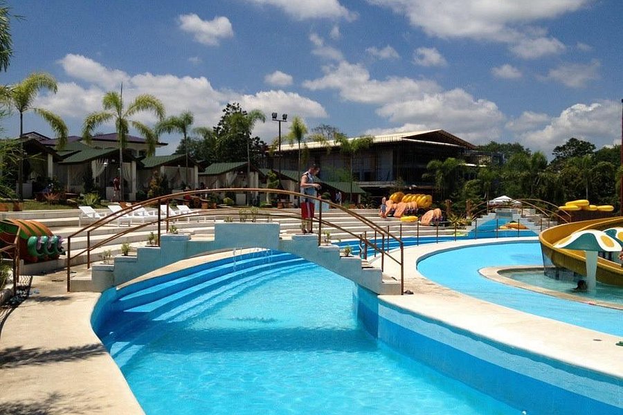D'Leonor Inland Resort and Wavepool image