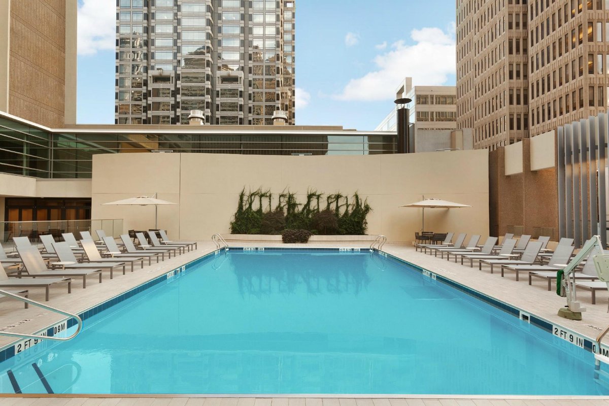 Hyatt Regency Atlanta Pool Pictures & Reviews - Tripadvisor