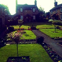 Paradise Square, Wentworth.
