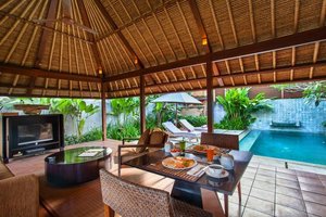 Room & Suite